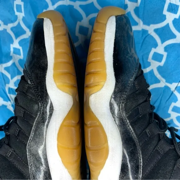 Nike Youth size 6.5y Air Jordan 11 low Barons Retro OG gum GS kids sneakers rare