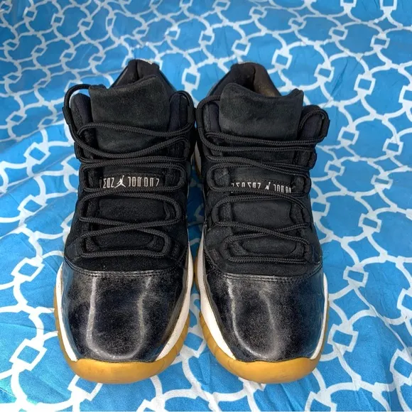 Nike Youth size 6.5y Air Jordan 11 low Barons Retro OG gum GS kids sneakers rare
