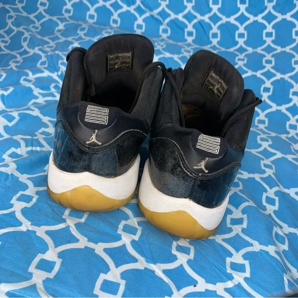Nike Youth size 6.5y Air Jordan 11 low Barons Retro OG gum GS kids sneakers rare