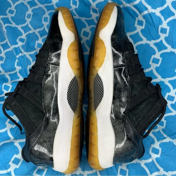 Nike Youth size 6.5y Air Jordan 11 low Barons Retro OG gum GS kids sneakers rare
