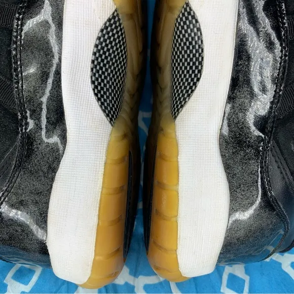 Nike Youth size 6.5y Air Jordan 11 low Barons Retro OG gum GS kids sneakers rare