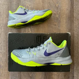 Nike Zoom Kobe Venomenon 4 Wolf Grey Purple Volt