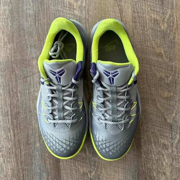 Nike Zoom Kobe Venomenon 4 Wolf Grey Purple Volt