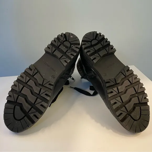 Nine West Wylie Black &amp; Leopard Combat Boots Size 8