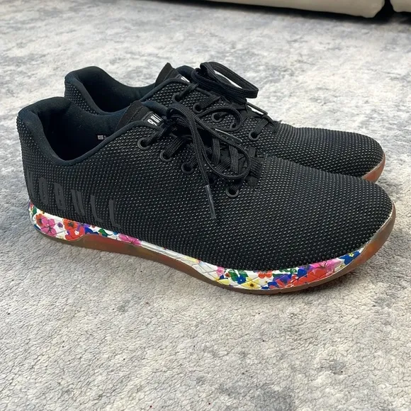 Nobull Outwork Black Daisy Sneakers Gym Training Womens 13 Mens 11.5