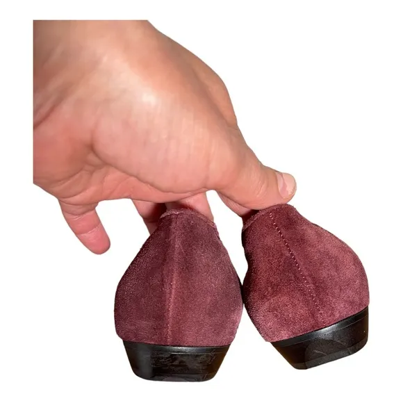 Nuovo Nicar Creazioni Suede Shoes NEW Size 8B flats loafers