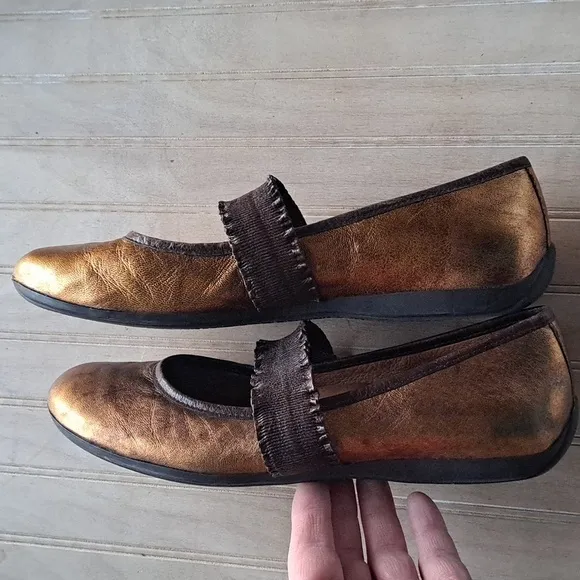 Nurture Seymore Leather Bronze Metallic Gold Comfort Ballet Ribbon Flats Sz 8