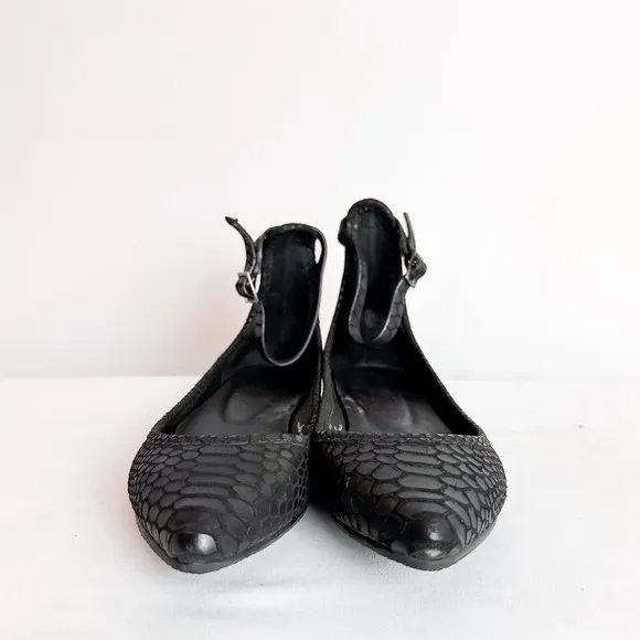 NWOB JOIE Temple Ballet Flats Black Snakeskin Ankle Strap Sz 39