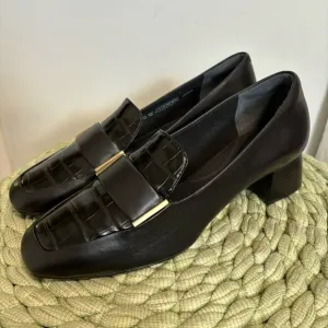 NWOB Rockport Total Motion Esma Black  Leather Square Croc Toe Heel Loafers