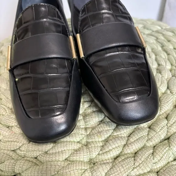 NWOB Rockport Total Motion Esma Black  Leather Square Croc Toe Heel Loafers
