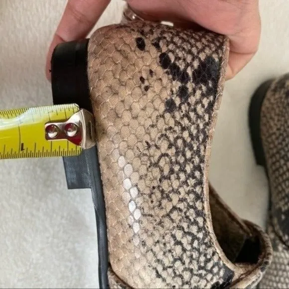 NWOT Aquatalia Revy Soft Nappa Flat Snake-Print Loafers Size 6.5