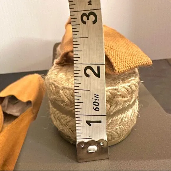 NWOT Artesania Espadrilles Wedge Slingback