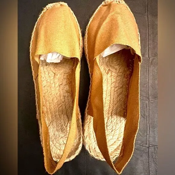 NWOT Artesania Espadrilles Wedge Slingback