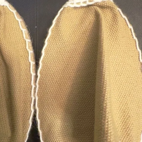 NWOT Artesania Traditional Espadrilles