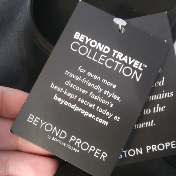 NWOT Boston Proper Beyond Travel Collection long open front vest 2 pockets