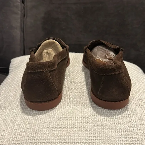 NWOT G. H. Bass &amp; Co. Weejuns Men’s Soft Brown Suede Loafers Size 10.5