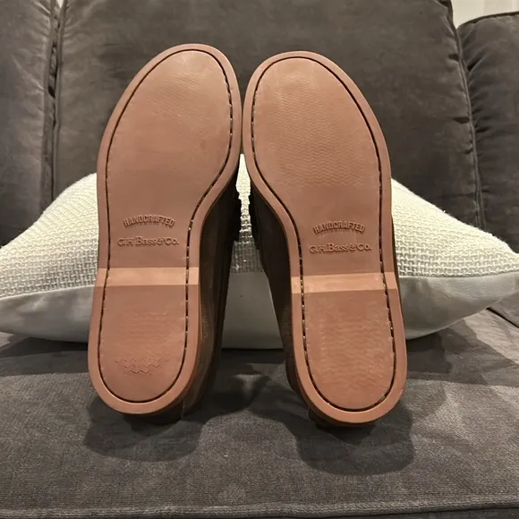 NWOT G. H. Bass &amp; Co. Weejuns Men’s Soft Brown Suede Loafers Size 10.5