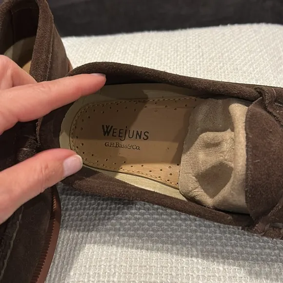 NWOT G. H. Bass &amp; Co. Weejuns Men’s Soft Brown Suede Loafers Size 10.5