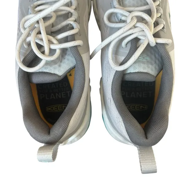 NWOT Keen Nxis Speed Hiking Shoes Women Size 7 Gray Low Top Lightweight Sneakers