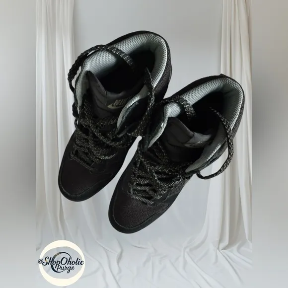NWOT Nike Dunk Sky Hi Black Wedge Sneakers – Women’s Size 7.5