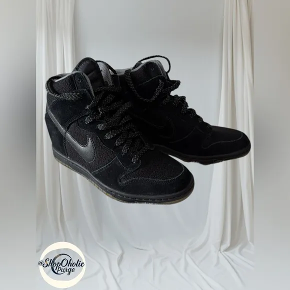 NWOT Nike Dunk Sky Hi Black Wedge Sneakers – Women’s Size 7.5
