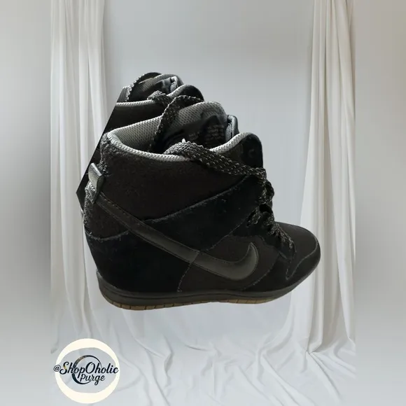 NWOT Nike Dunk Sky Hi Black Wedge Sneakers – Women’s Size 7.5