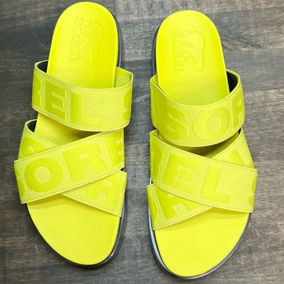 NWOT Sorel Roaming Sport Slides Neon Yellow Size 8.5