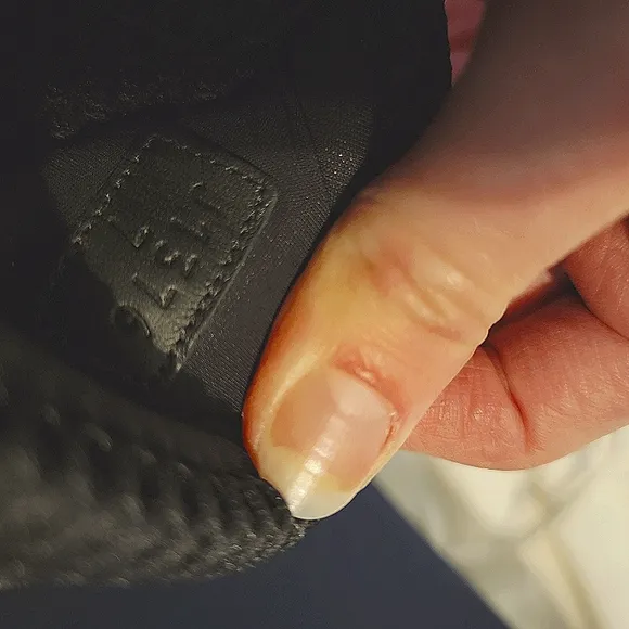 NWOT Tom Ford Harrison logo-embroidered mesh slides