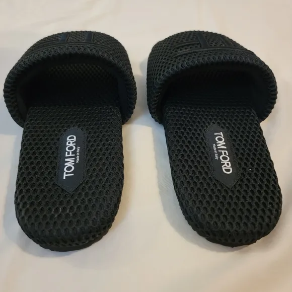NWOT Tom Ford Harrison logo-embroidered mesh slides