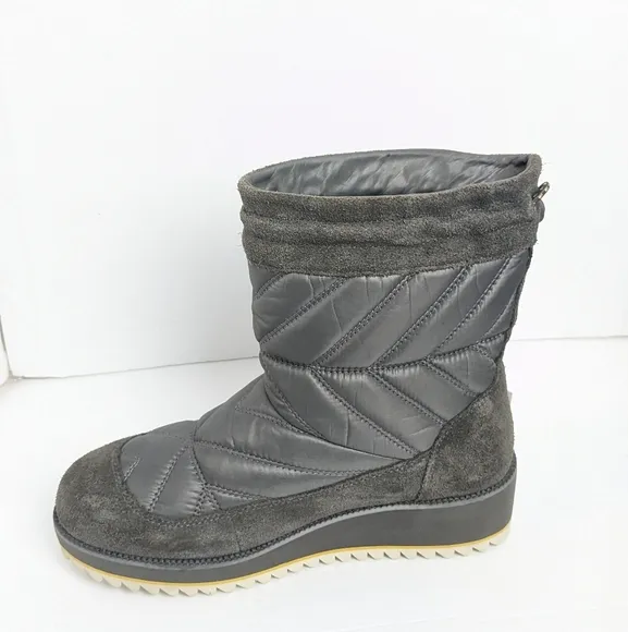 NWOT UGG Beck waterproof winter boots