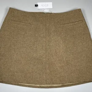 NWT ASTR Womens Mini Skirt Camel Brown Size S Laudine Wool Blend Back Zipper