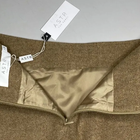 NWT ASTR Womens Mini Skirt Camel Brown Size S Laudine Wool Blend Back Zipper