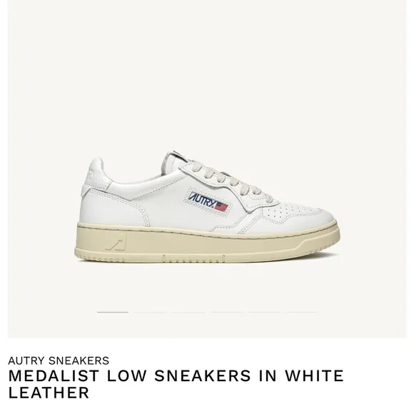 NWT Autry Medalist Low Sneakers Dallas TX White Leather Women’s fashion size 37