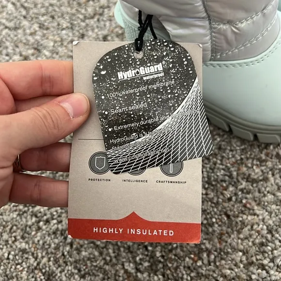 NWT Hunter Intrepid Nebula Snow Boot