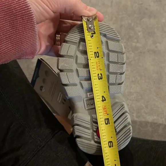 NWT Hunter Intrepid Nebula Snow Boot
