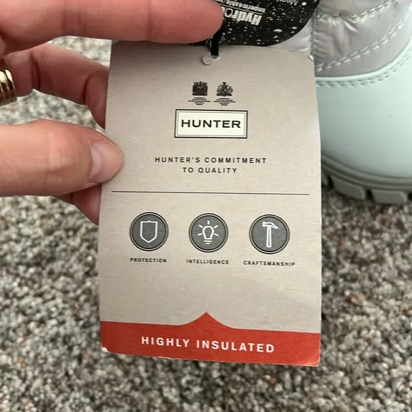 NWT Hunter Intrepid Nebula Snow Boot