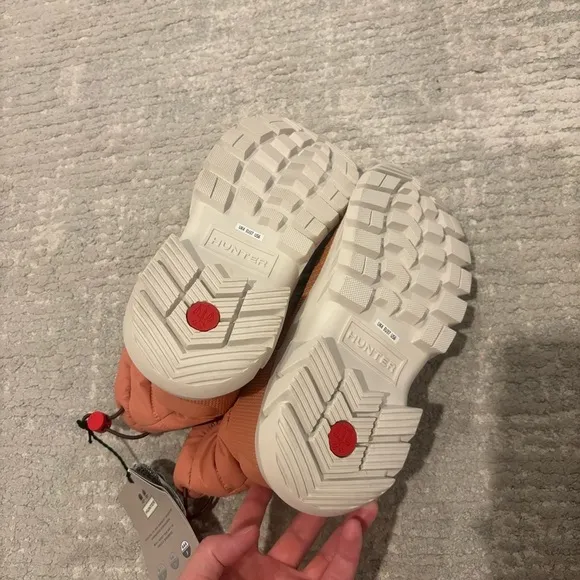 NWT Hunter Intrepid Short Waterproof Cold Weather Boots