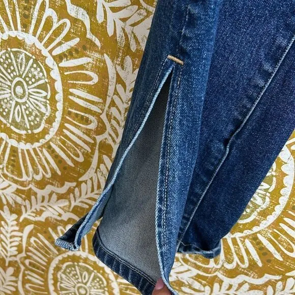 NWT LE JEAN Stella Dark Wash High Rise Split Hem Flare Jeans $278 size 29