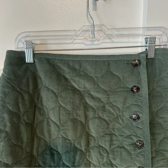 NWT Madewell Women's Simply Sage Corduroy Quilted Mini Skirt in Size 8