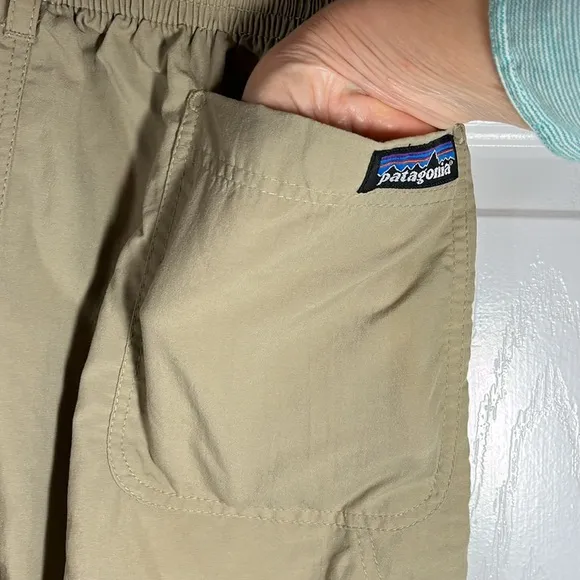 NWT 🔥Patagonia Tropical Flats SHORTS Travel Featherweight Mens S Unisex Vintage