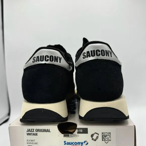 NWT Saucony Jazz Vintage Classic Sneakers Black White Silver Original Runners