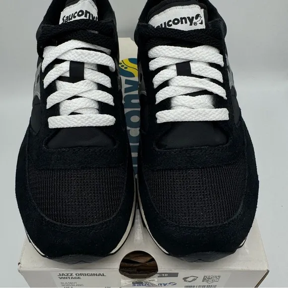 NWT Saucony Jazz Vintage Classic Sneakers Black White Silver Original Runners