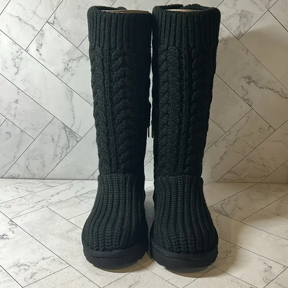 NWT Ugg Womens Classic Cardi Cabled Knit Black Boots Size 5M