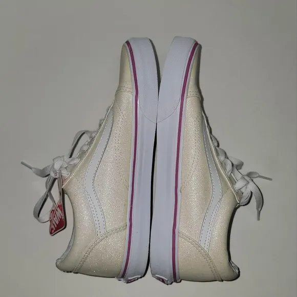 NWT Vans Old Skool Glitter Lace Sneakers