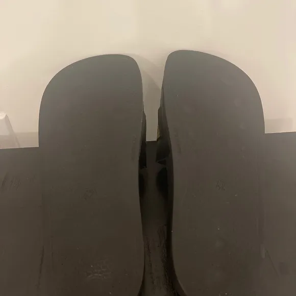 Off-white slides
