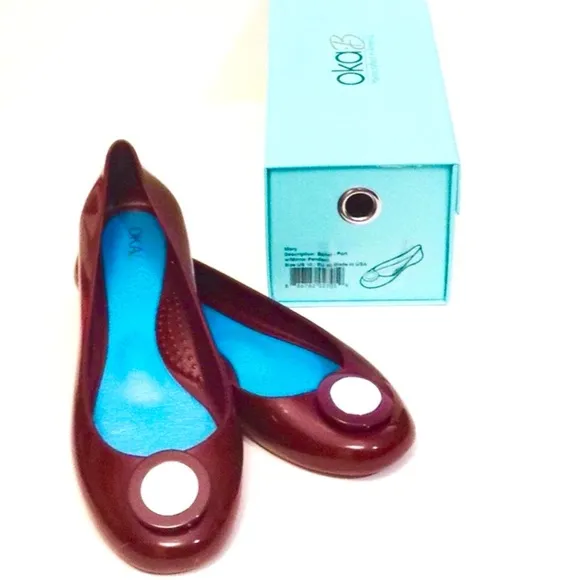 Oka-B Mary Ballet Flat in Port / Burgundy Sz 10