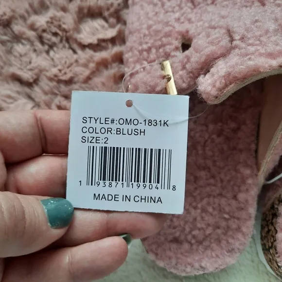 Olivia Miller Faux Fur Sherpa Buckle Strap Slip On Cork Flats Blush 2 NEW