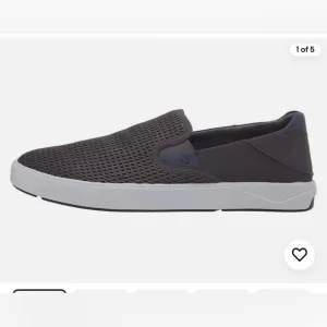 OluKai Mens Lae'ahi Pavement Slipon