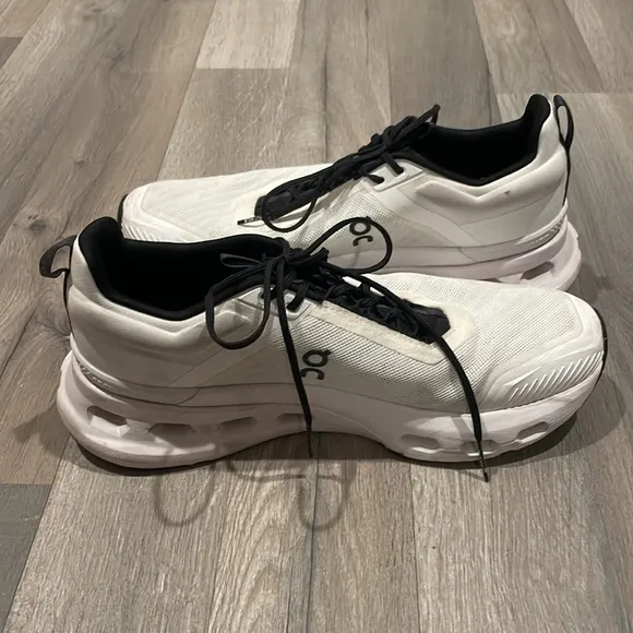 On Running Cloudnova X Sneakers