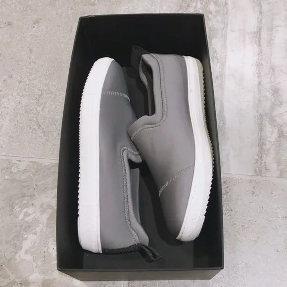 Onia Wyatt Slip-On Sneakers Grey White Size 10 MSRP $175.00